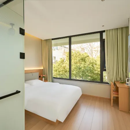Shui Shang Lou Hotel (Nanjing Confucius Temple Old Gate East Branch)