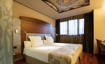 Hotel Sancho Abarca Petit Spa