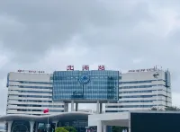 Beihai Clean and Comfortable Music Theme Baiyang Youth Hostel