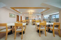 โรงแรมวิเอนนา 3 เบสต์ (ถนนจงซาน ศูนย์กลางเมือง ไป่เซ่อ) - พร้อมอาหารเช้า