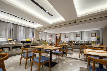 Yitel (Haiyun Square Store near Lingshui High)