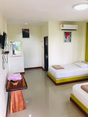 BANSUANMALITHONGRESORT Hotel a Phatthana Nikhom