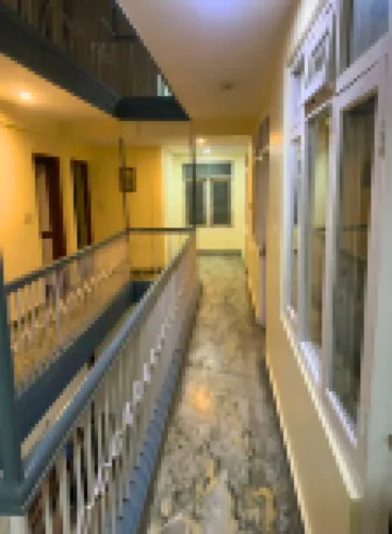 Rightway Hotel & Restaurant