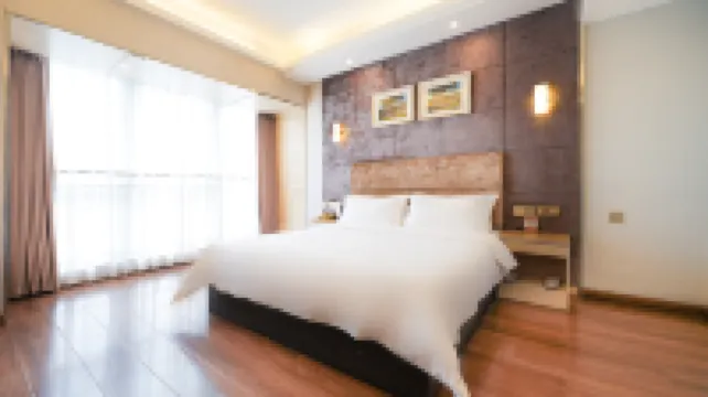 Yi Qiao Hotel Hotel berhampiran Pixian West Railway Station