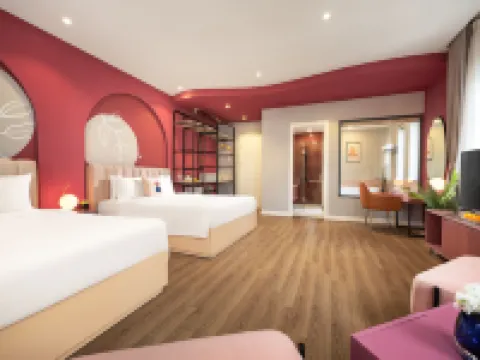 Palette Collect's Boutique Hotel Ha Long Hotels near Sun World Halong Complex