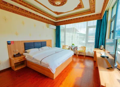 Nyingchi Lulangzhuo Family Hotel Hotel a Lunang and Surroundings