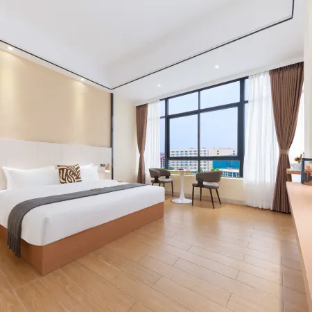 Yabo Hotel (Zhanjiang Central People's Hospital High-speed Railway West Station Branch)