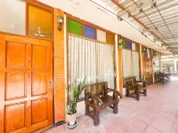 แกลเลอรี่แบ่งปันไทย โรงแรมใกล้Makok Art Space