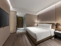 UrCove by HYATT Shenzhen Bay Mixc Hotels near Poly Theatre