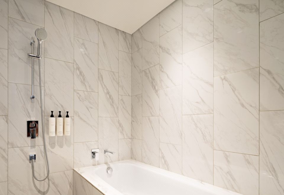 스위소텔 리빙 자카르타 메가 쿠닝안 썸네일