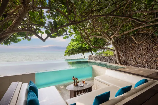 บรีชฟร้อน พูลวิลล่า (24 Hour Use Of Room)