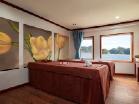 Amanda Premier Cruise