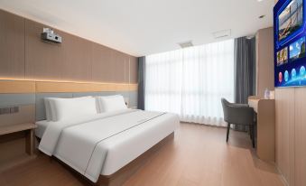 Lanhai Business Hotel (Zhengzhou East Station Provincial Government Branch)