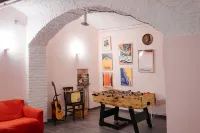 Tomato Urban Retreat