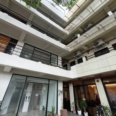Franca Arcade near Quezon City Circle Hotels near Philippine Heart Center