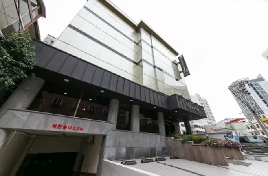 JM 酒店 鄰近紫菜博物展示館的酒店