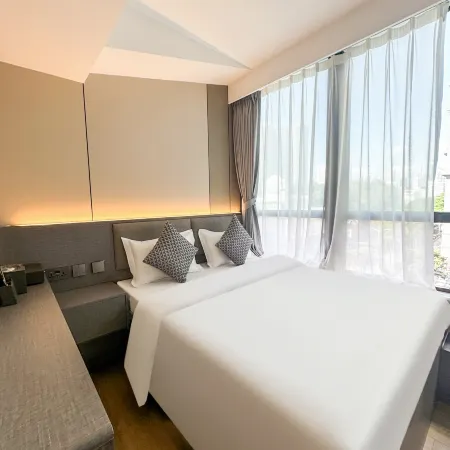 Park Line Inn Hostel (Tsim Sha Tsui) Отели рядом с достопримечательностью «Торгово-офисный центр Harbour City»
