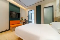 7 Days Hotel (Maoming High-Speed Railway Station)