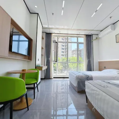 Chengde Kumquat Hotel