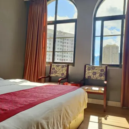 Jifeng Hotel (Wenshan Shuofeng Xintiandi Everbright Plaza Store)