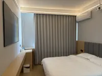Jiujium Smart Hotel (Heping Bowen Institute of Technology) Hotels near Lanzhou University of Finance and Economics Longqiao College