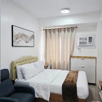 Acellyne Suites at Green 2 Residences with Netflix! Hotels near SM City Dasmarinas