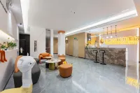 Shanwei Yuhai Yuehuanpeng Boutique Stay (Ermalu Food Street) - Mountain view