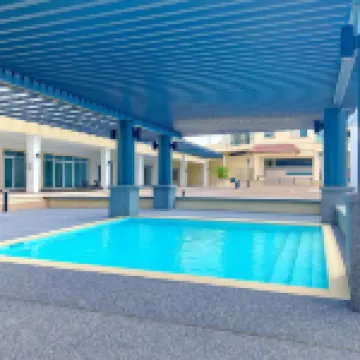 4PAX Studio, Netflix, Free WIFI, Riverine Diamond