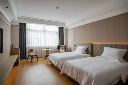 Xiongzhao·Beichen Wanli Hotel Отели рядом с достопримечательностью «Gongchen Pavilion»