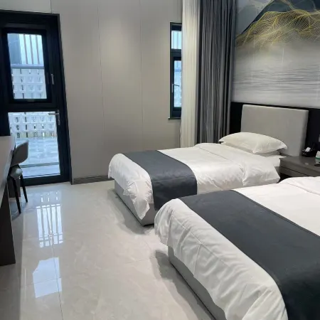 Taohua Hotel