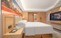 Vienna International Hotel (Ronggui Fisherman's Wharf)