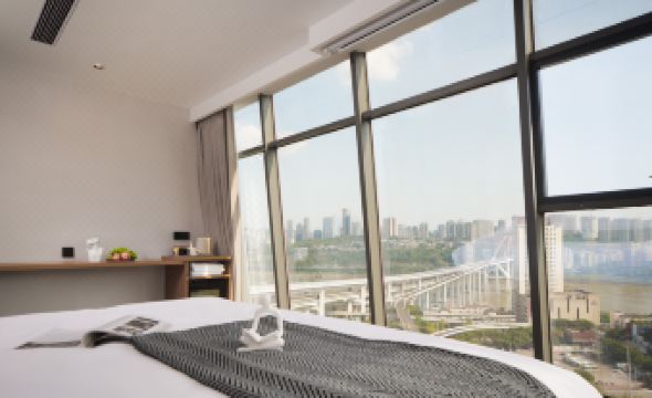 Diejian Hotel (Lianglukou Crown Escalator Branch)