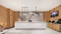 Yunju Light Luxury Hotel (Jiangmen Wanda Plaza Store)