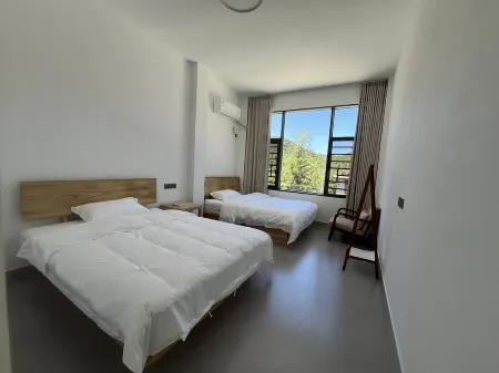 Bamian Mountain Lodge Qiuming Homestay Отели рядом с достопримечательностью «Bamian Mountain»