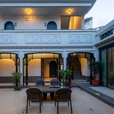 Floral Hotel·Manting Bieyuan (Chaozhou Ancient City Paifang Street Branch) Hôtels à proximité de : Chaozhou Xu Consort House