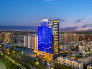 Hami Yizhou Huakai International Hotel
