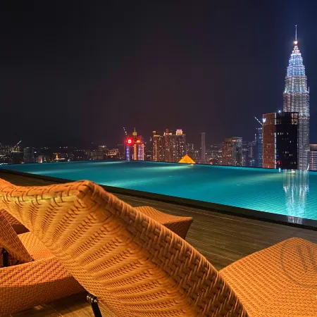 The Platinum Suites 2 KL by Whitfield