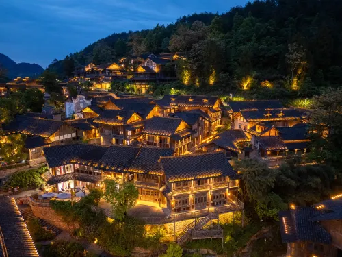 Zunyi Wujiangzhai Covered Bridge Inn - bar