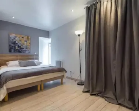 Historic Villefranche Penthouse, Steps to Beach Hotels in Villefranche-sur-Mer