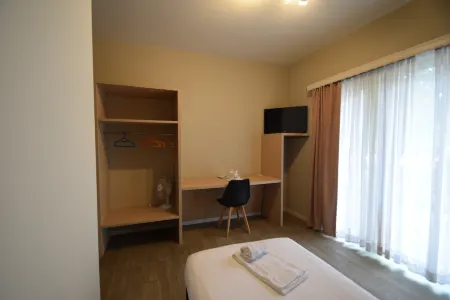 Budget Flats Brussels Отели рядом с достопримечательностью «Парк режьёналь де ла Пед»