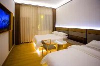 Jianmenguan Ningjiayuan Homestay