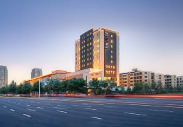 Jinyi Premium Hotel (Baotou Rare Earth High-tech Zone)