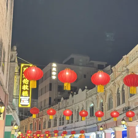 Huagai Yun She (Shunde Qinghui Garden)