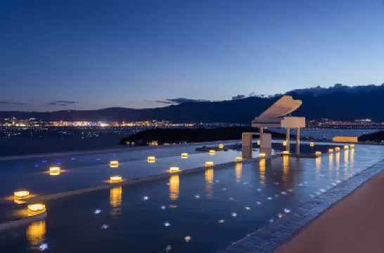 大理聖托裏尼沽月·汀風オーシャンビューホテル（大理洱海理想邦） 理想邦周辺のホテル