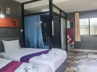 changroj resort Hotels near Kru Tor