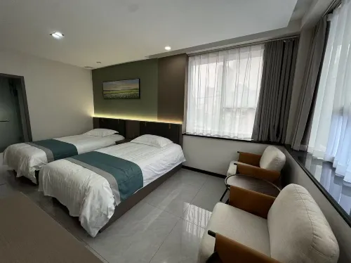 Yuexiang Light Luxury Hotel Hotels in Boxing