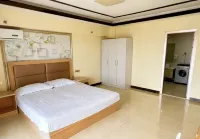Lingwu Yunshengxiang Business Hotel - balcony