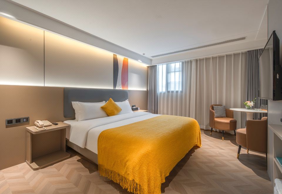 ZonGin Hotel이 위치한 선전 동부 기차역 주변 풍경 