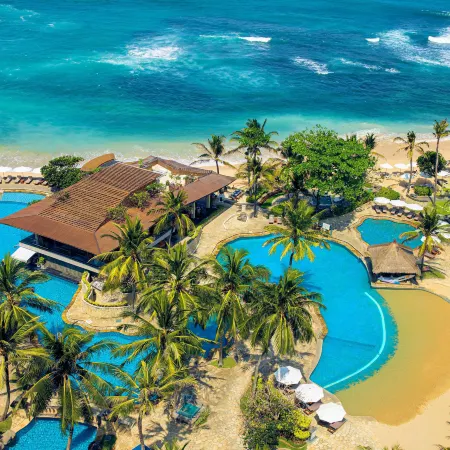 Hilton Bali Resort Отели рядом с достопримечательностью «Пляж Гегер»