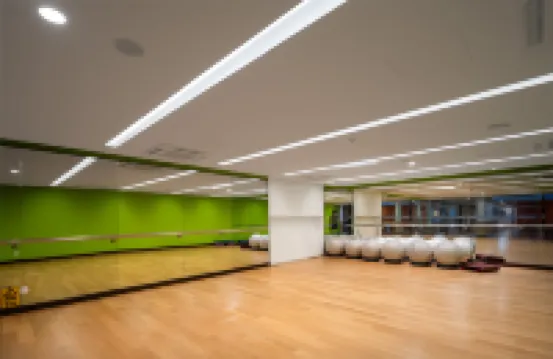 Harmonious Haven - R&F Warm Serviced Apartments in JB - Sea View (24-hr C.Service/ Near SG Customs)